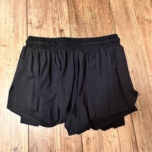 Flowy black shorts